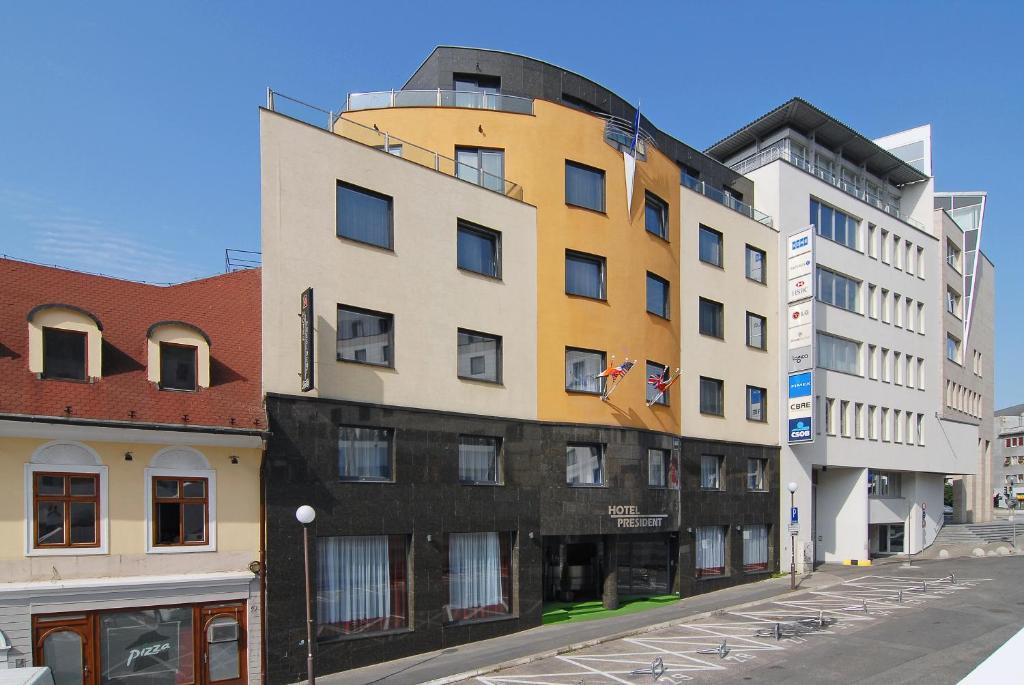 President Hotel Bratislava Eksteriør bilde